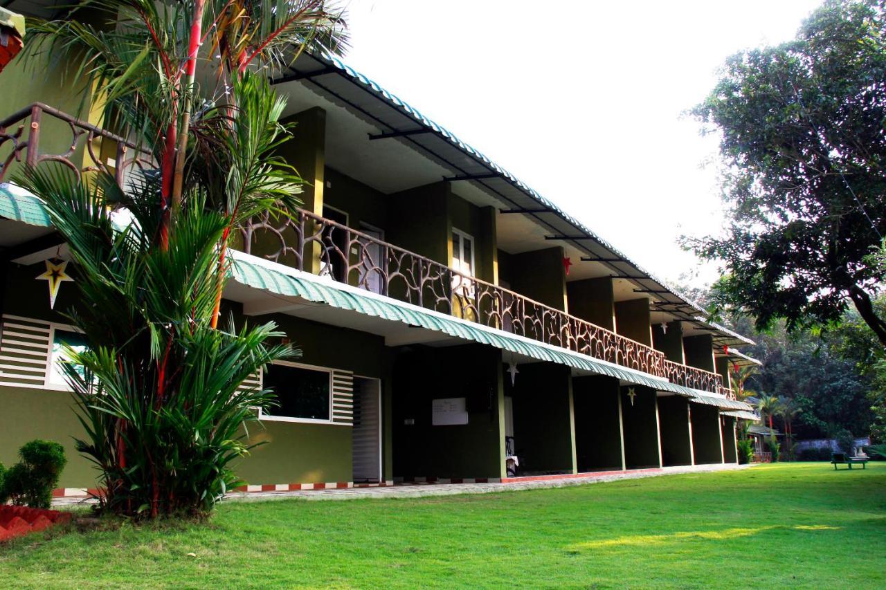 Elephant Pass Ayurveda & Yoga Retreat Malayāttūr Buitenkant foto