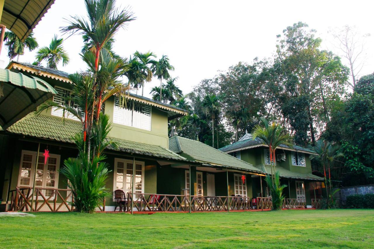 Elephant Pass Ayurveda & Yoga Retreat Malayāttūr Buitenkant foto